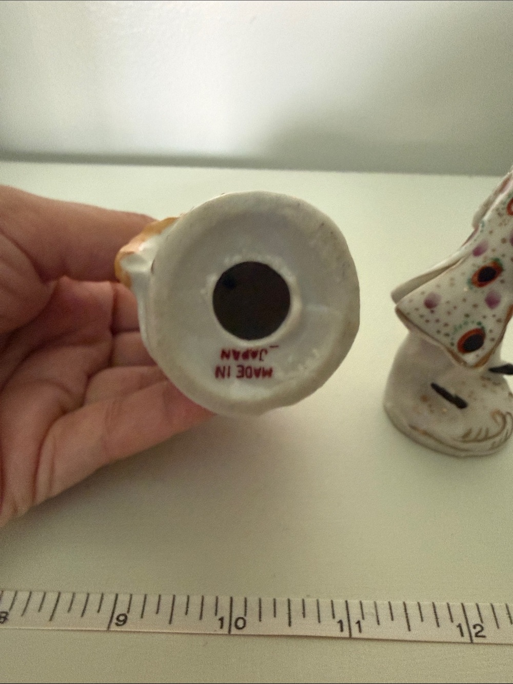 2 for 20$ ✌🏻Porcelain Figurine Pair - Hand-Painted - Picture 6 of 7